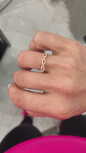 Load image into Gallery viewer, Chain link ring with diamonds